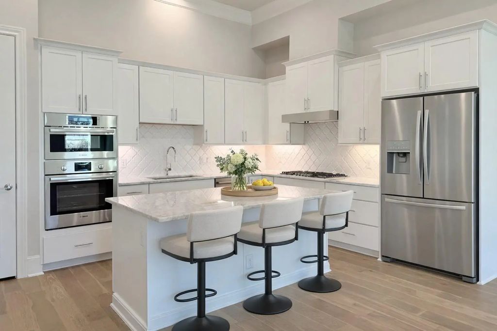 1436 N Avenue, Plano