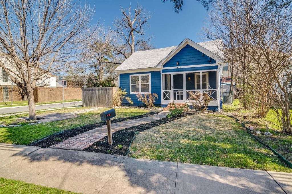 2824 Lee Street, Dallas