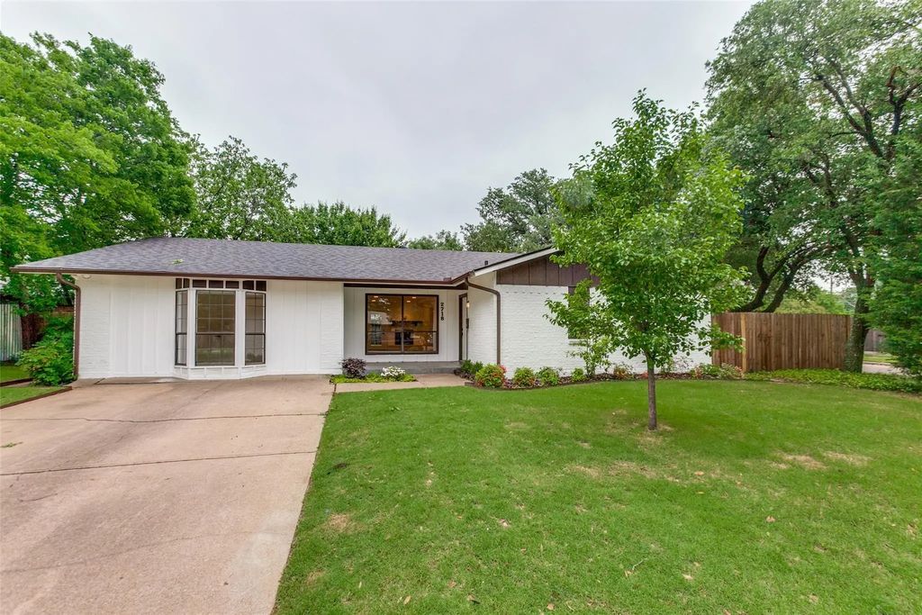 2718 Running Brook Lane, Dallas