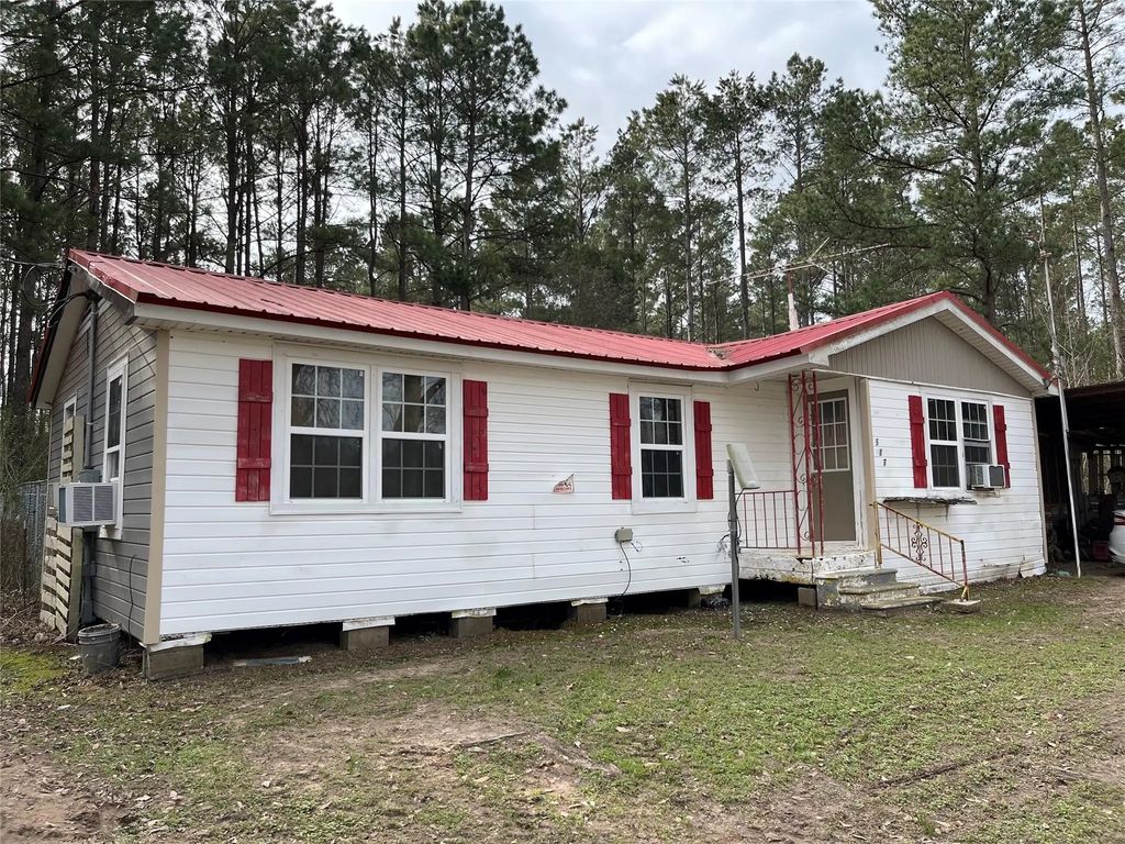 3176 Highway 155, Coushatta