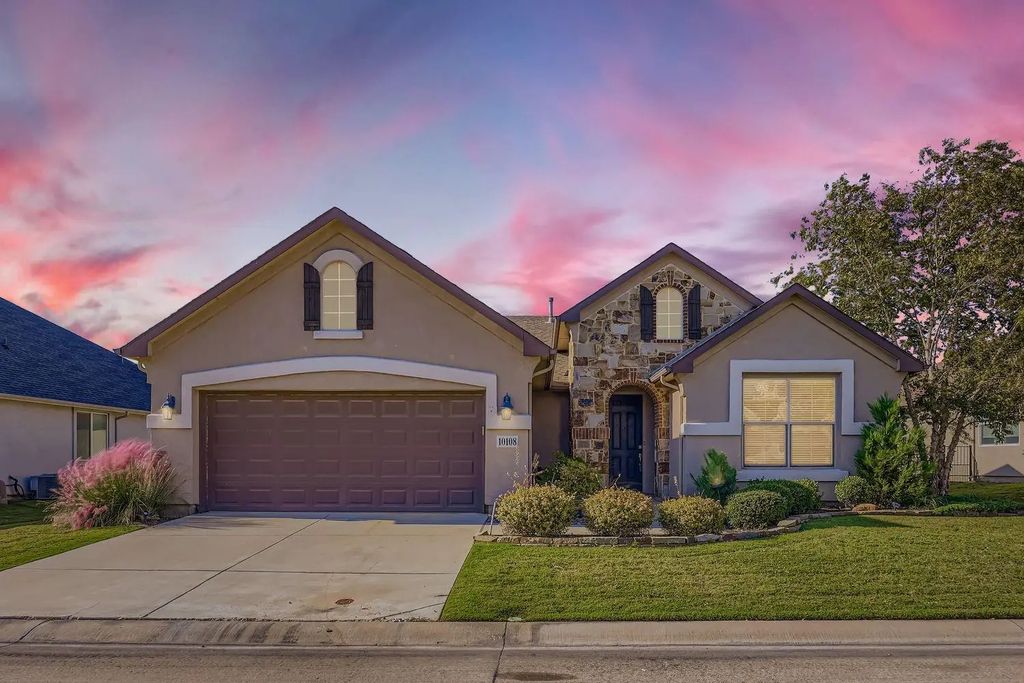 10108 Sandhurst Drive, Denton