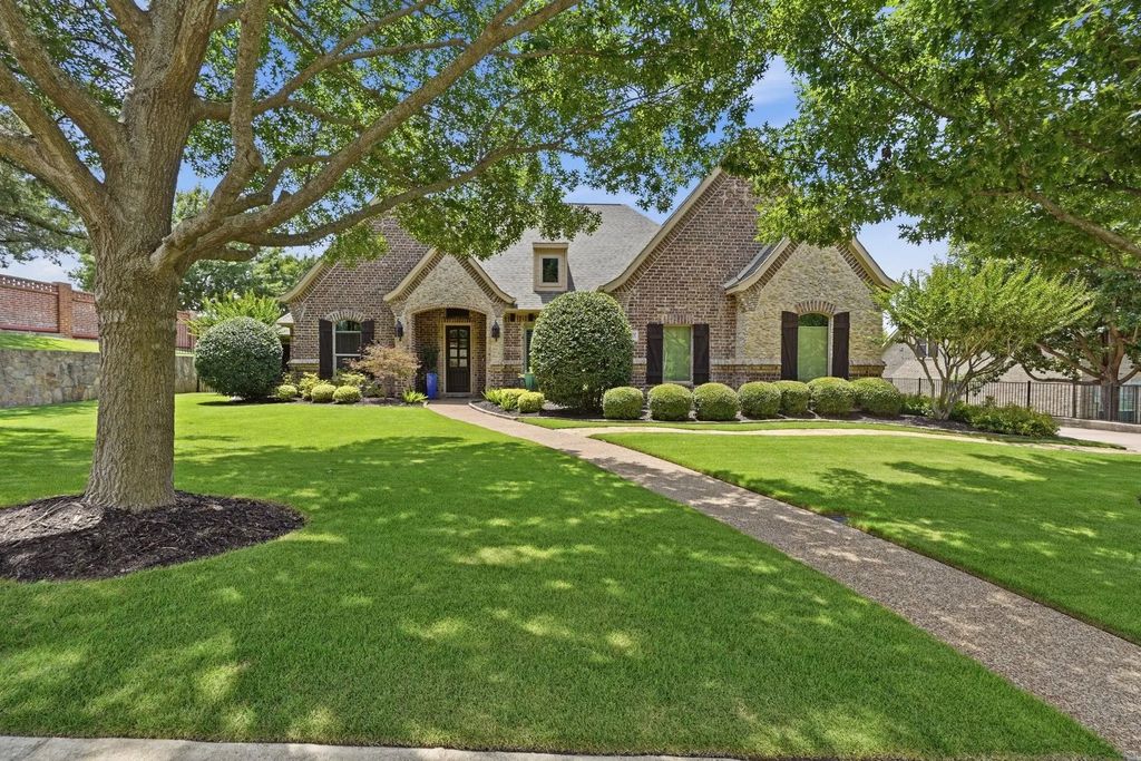 1300 Woodborough Lane, Keller