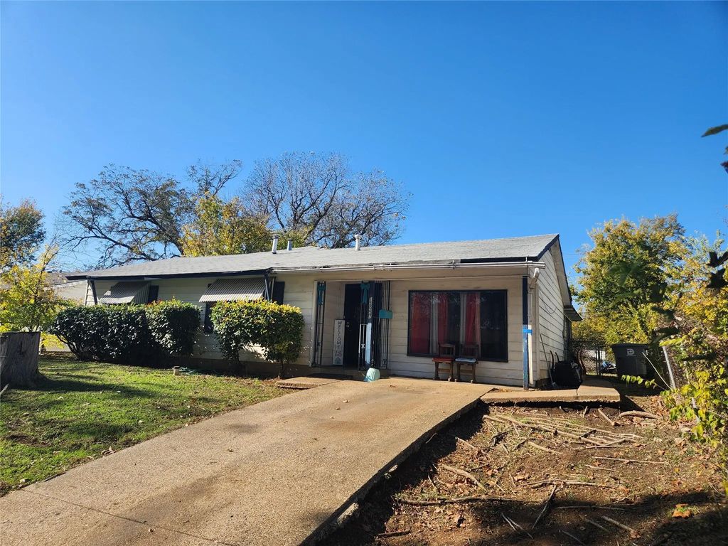 12057 Bellafonte Drive, Dallas