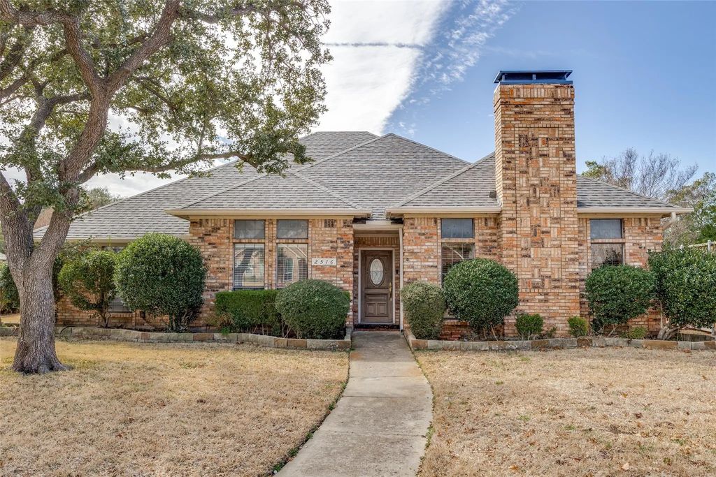 2516 Copper Creek Lane, Carrollton