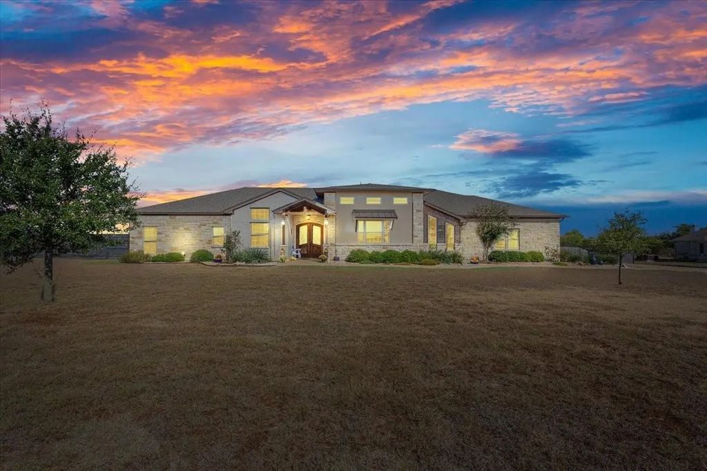 628 Wildflower, McGregor