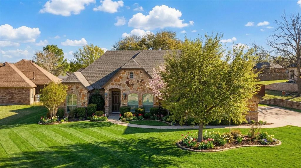 8526 Kingsley Circle, Granbury