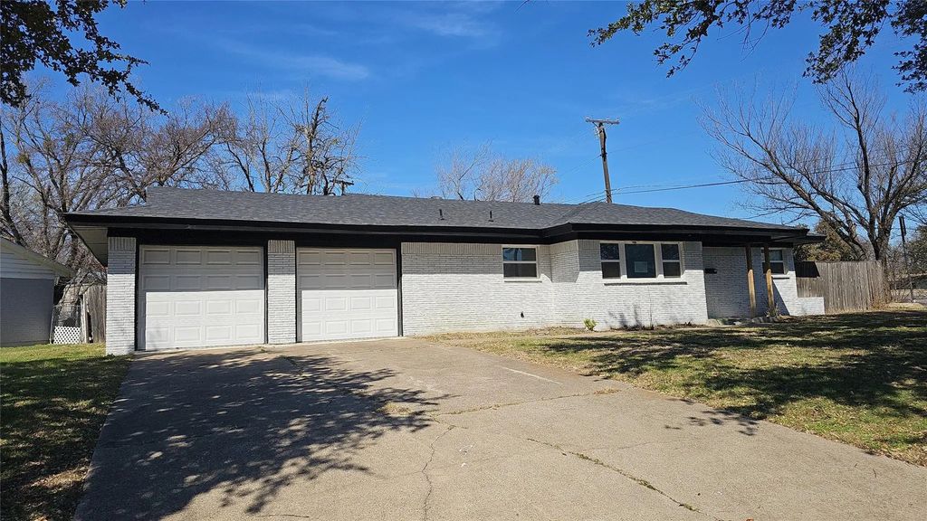 7000 Overhill Road, Fort Worth