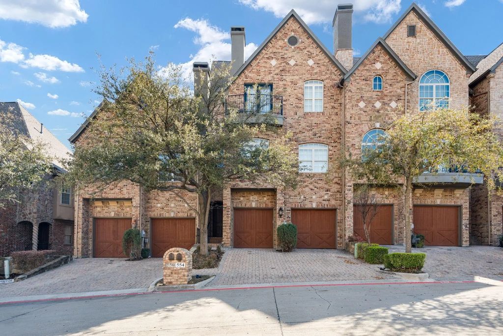 554 Rockingham Drive, Irving