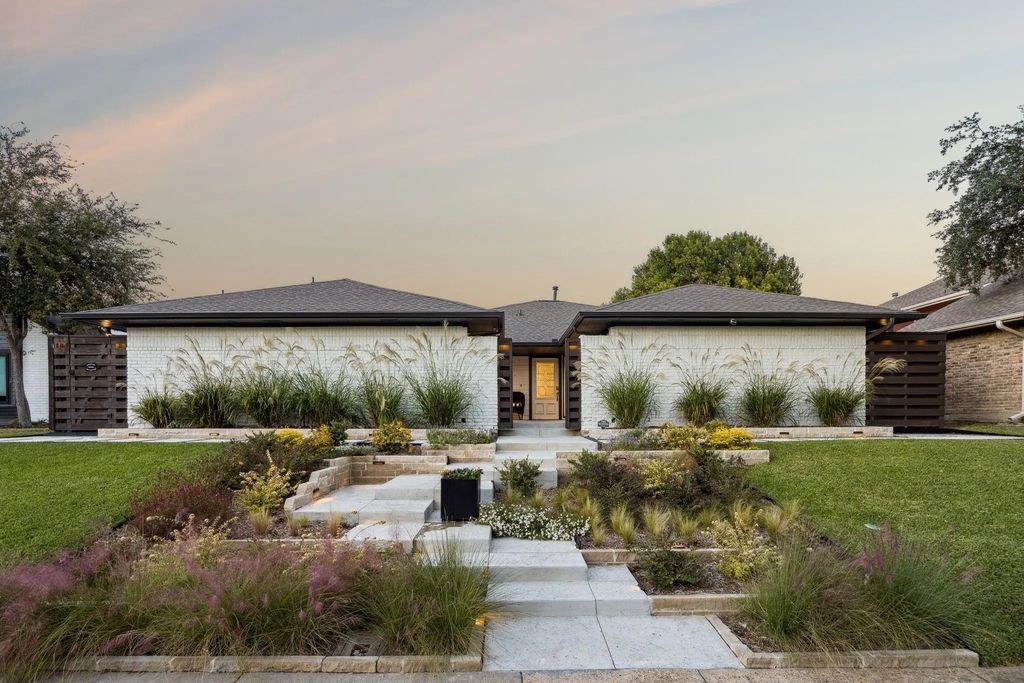 6023 Black Berry Lane, Dallas