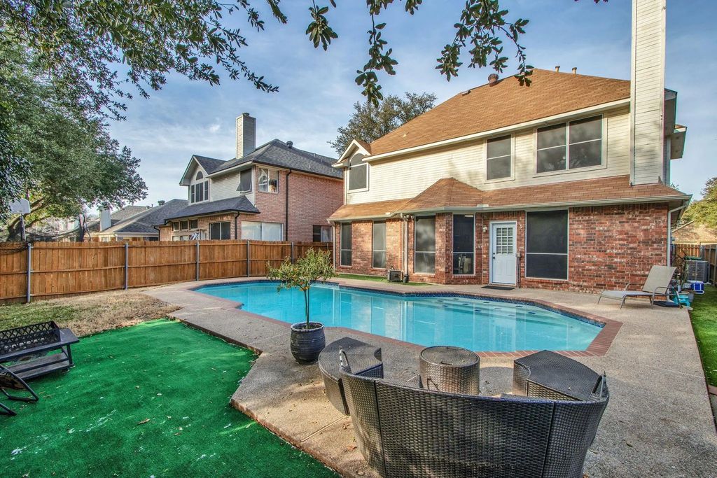 1709 Meyerwood Lane S, Flower Mound