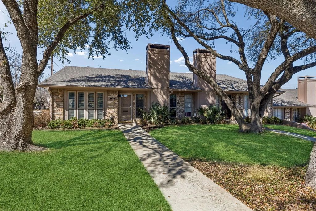 10703 Sandpiper Lane 33, Dallas