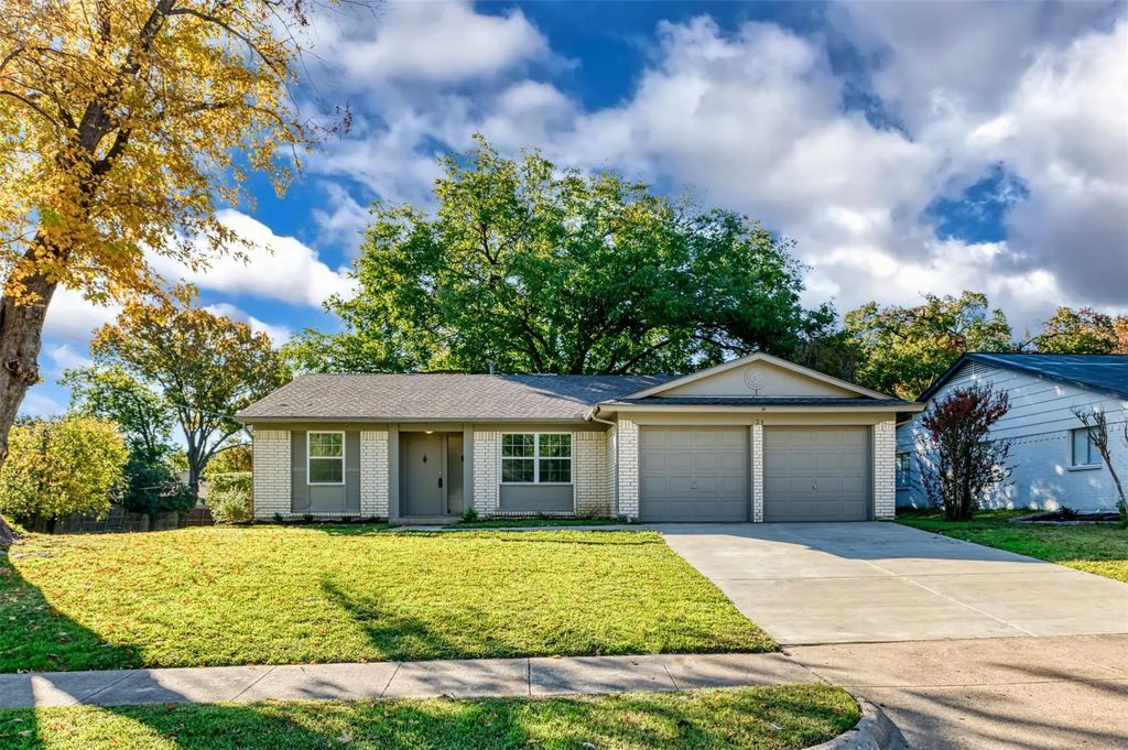 731 Brentwood Lane, Richardson