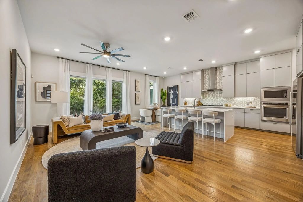 3943 Bowie Lane, Dallas