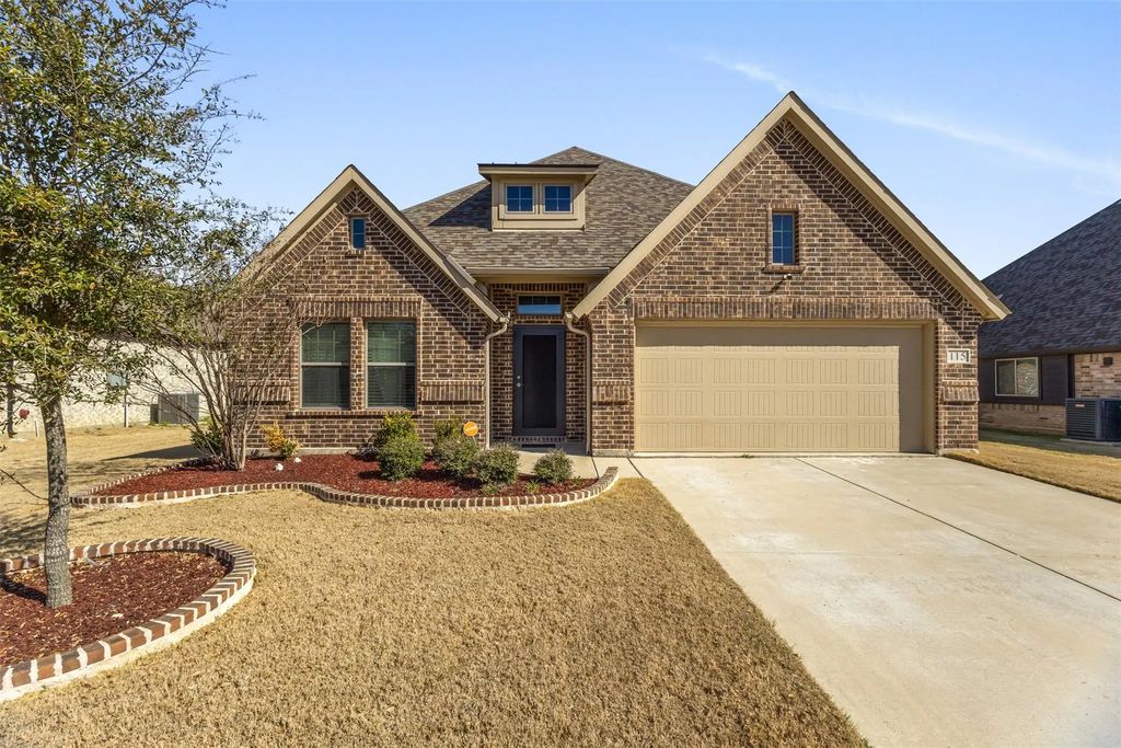 115 Aucuba Lane, Waxahachie