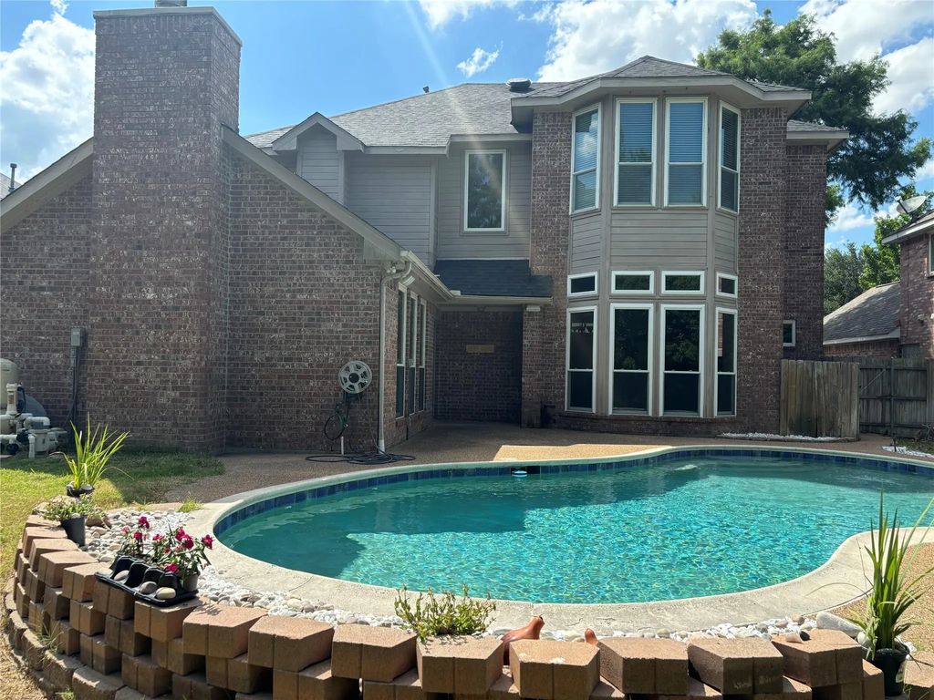 609 Falling Leaf Drive, Allen