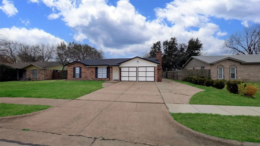 1716 Carla Avenue, Arlington