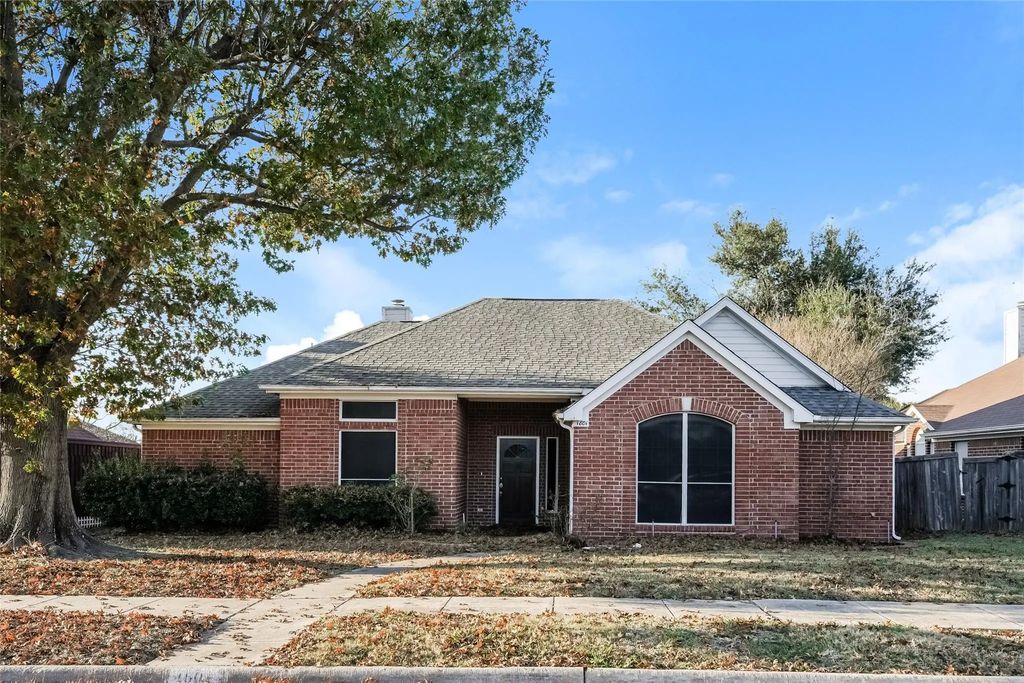 1801 Pecan View Drive, Garland