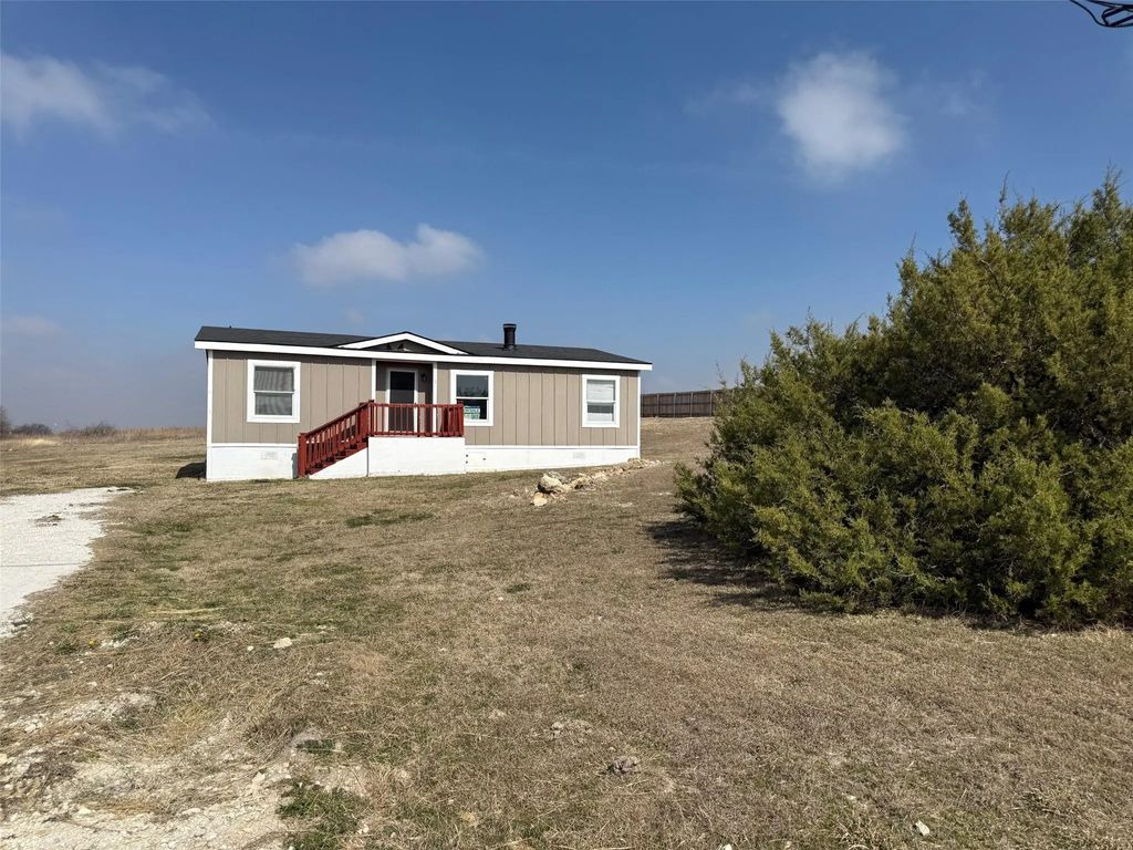 5700 Texas Street, Joshua