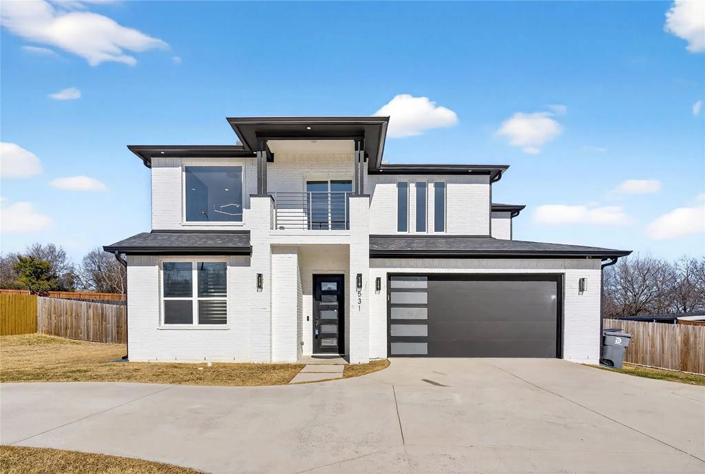 531 W Laureland Road, Dallas