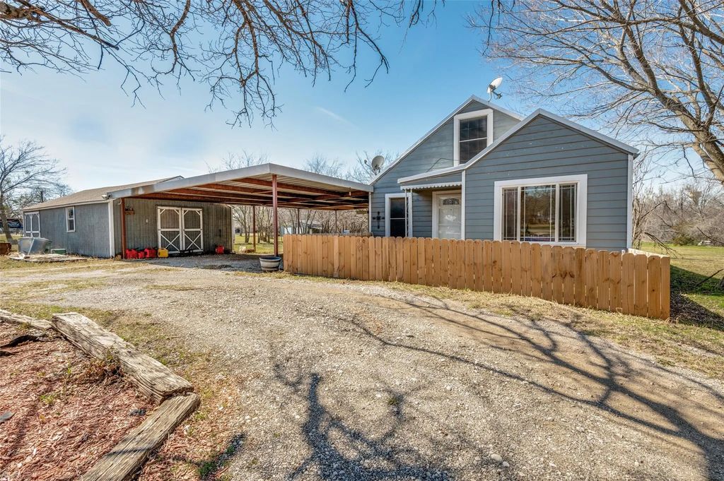 5705 Regalview Drive, Joshua