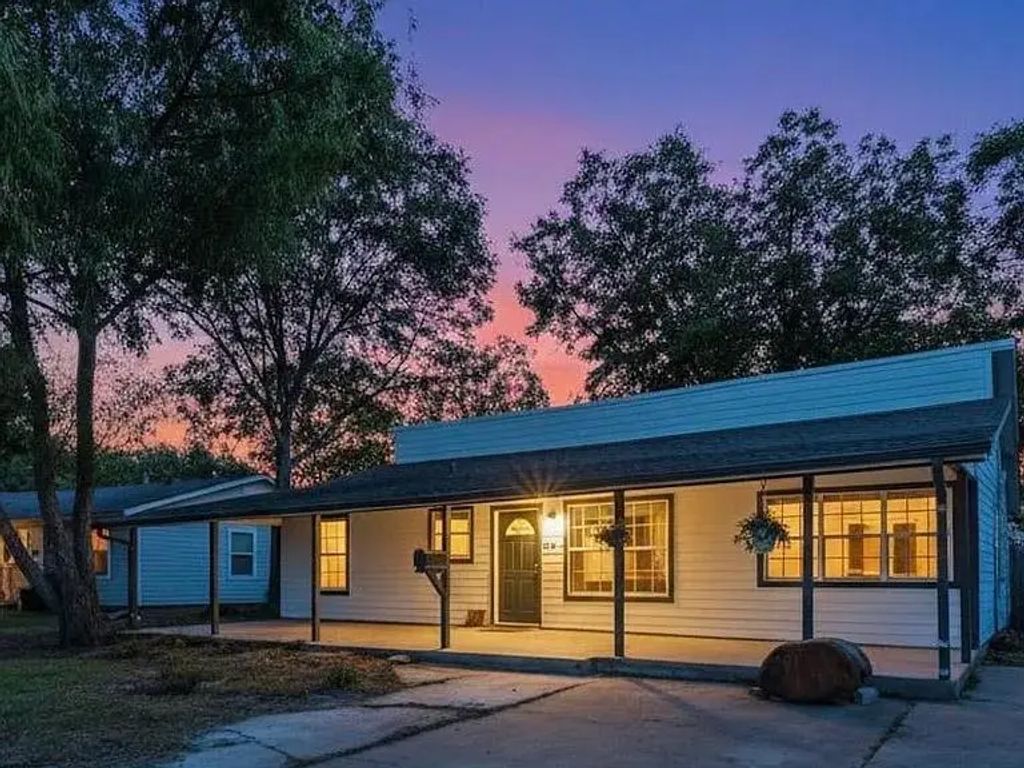 834 Lindo Drive, Mesquite