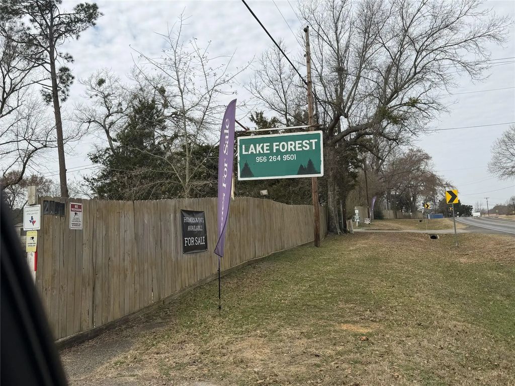 2881 State Highway 110 N, Tyler