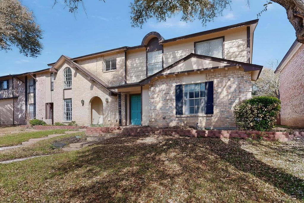2308 Long Ridge, Arlington