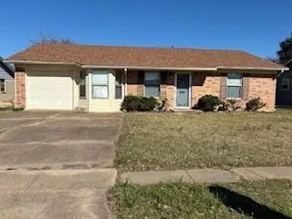 4212 Platte Drive, Balch Springs