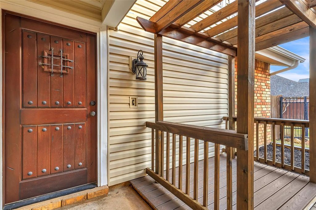 3002 Carolyn Court, Bedford