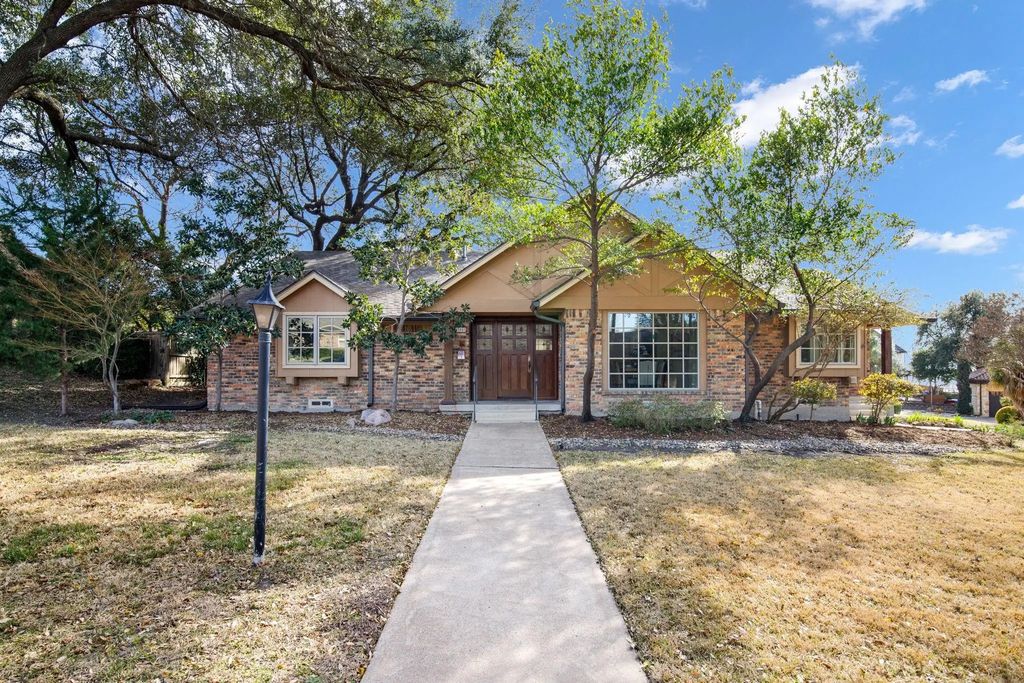 305 Becky Lane, Rockwall
