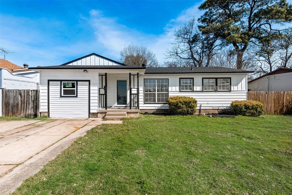1720 Waldrop Street, Irving