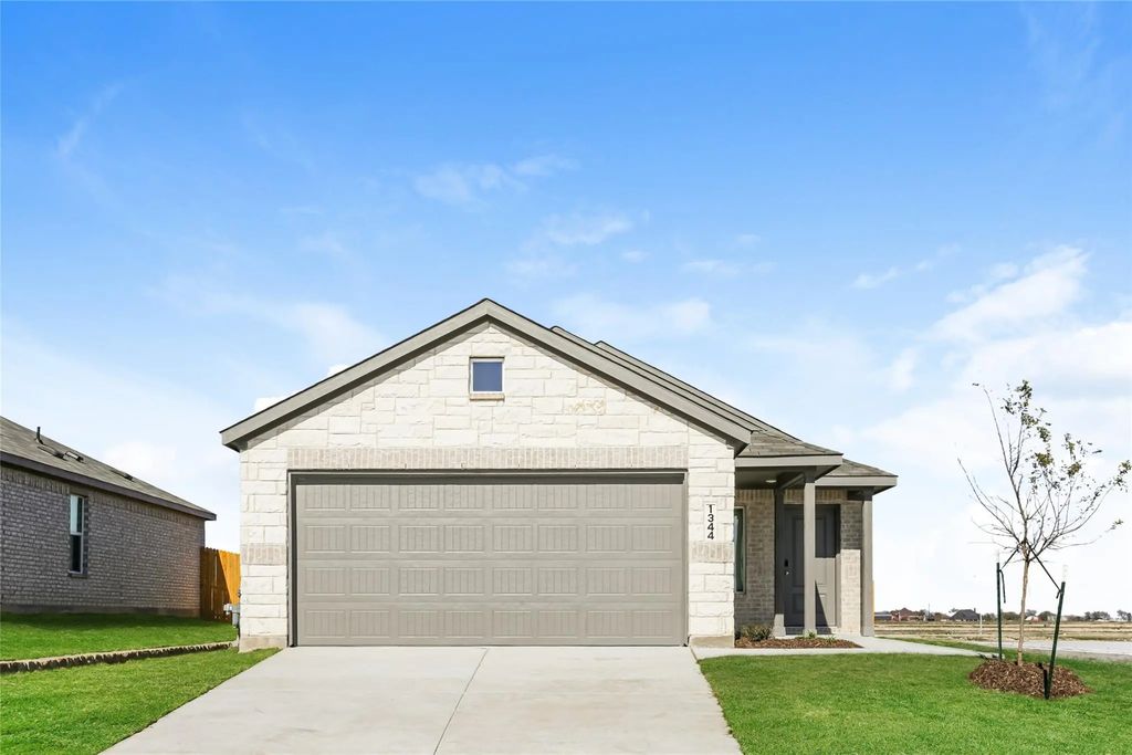 1344 Amapola Drive, Haslet