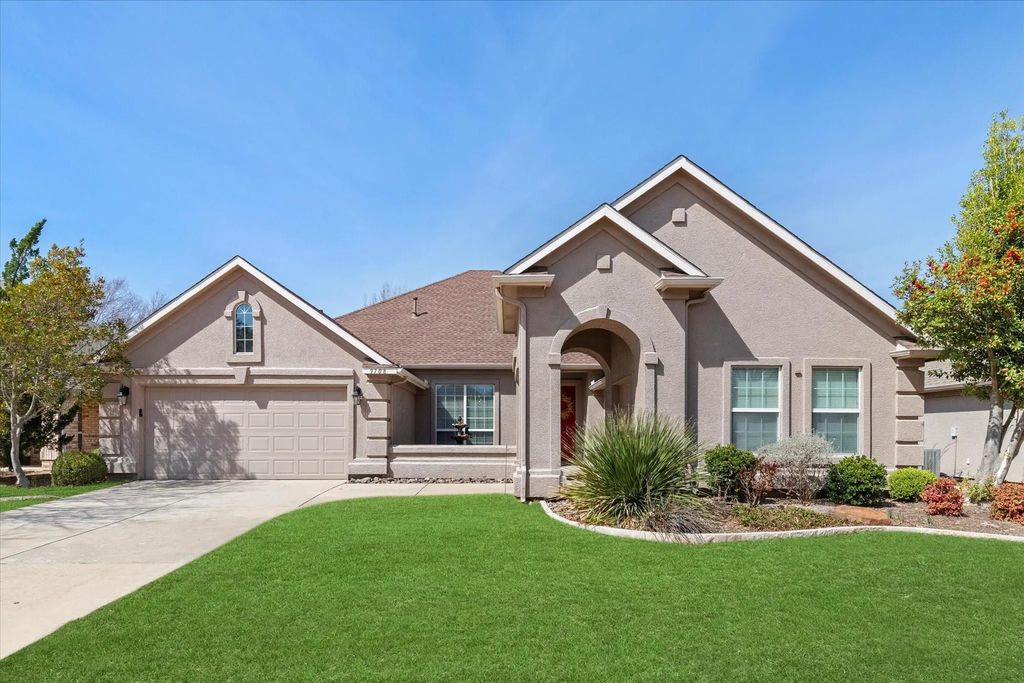 9708 Grandview Drive, Denton