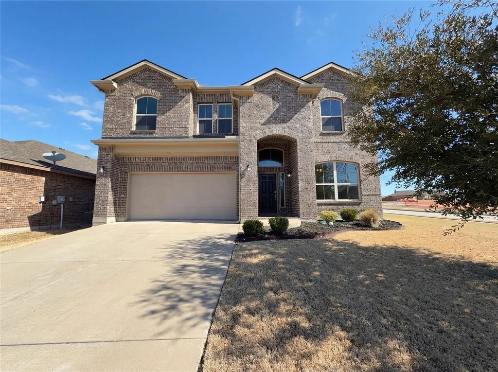 13824 Langston Lake Road, Fort Worth