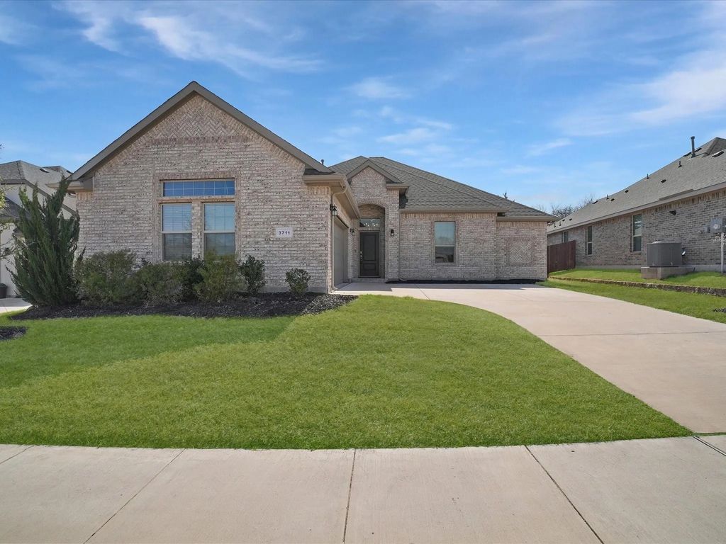 3711 Walnut Ridge Drive, Grand Prairie