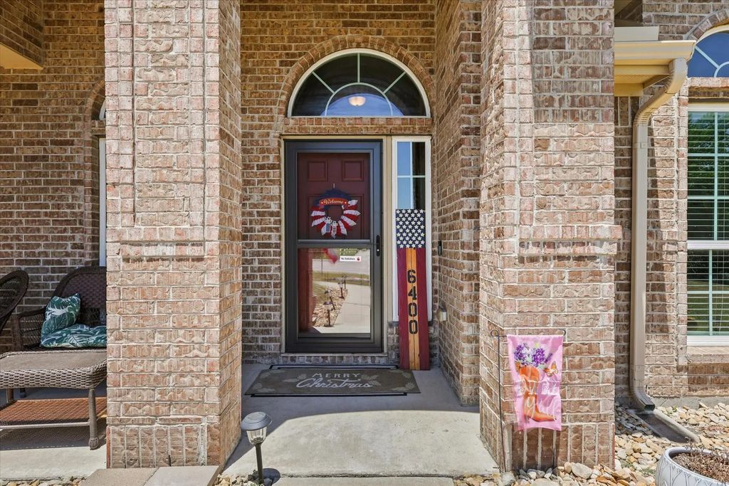 6400 Ridgerock Drive, Sanger