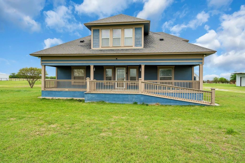 2163 Illinois Street, New Fairview