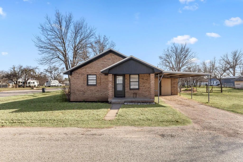 201 W Belknap Street, Seymour