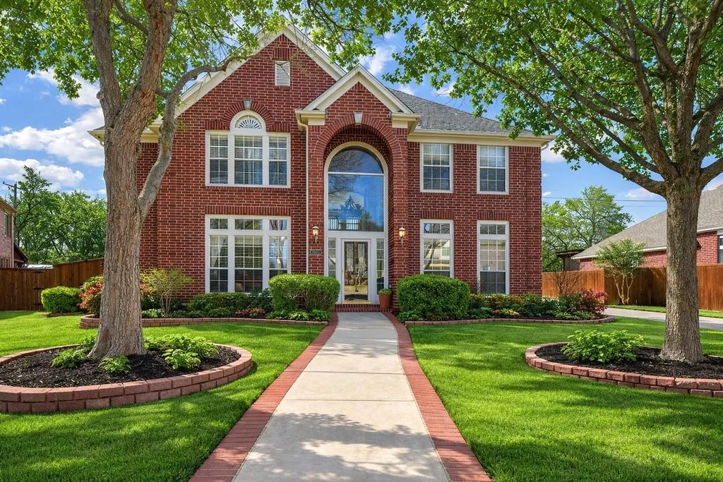 3501 Lavorton Place, Flower Mound