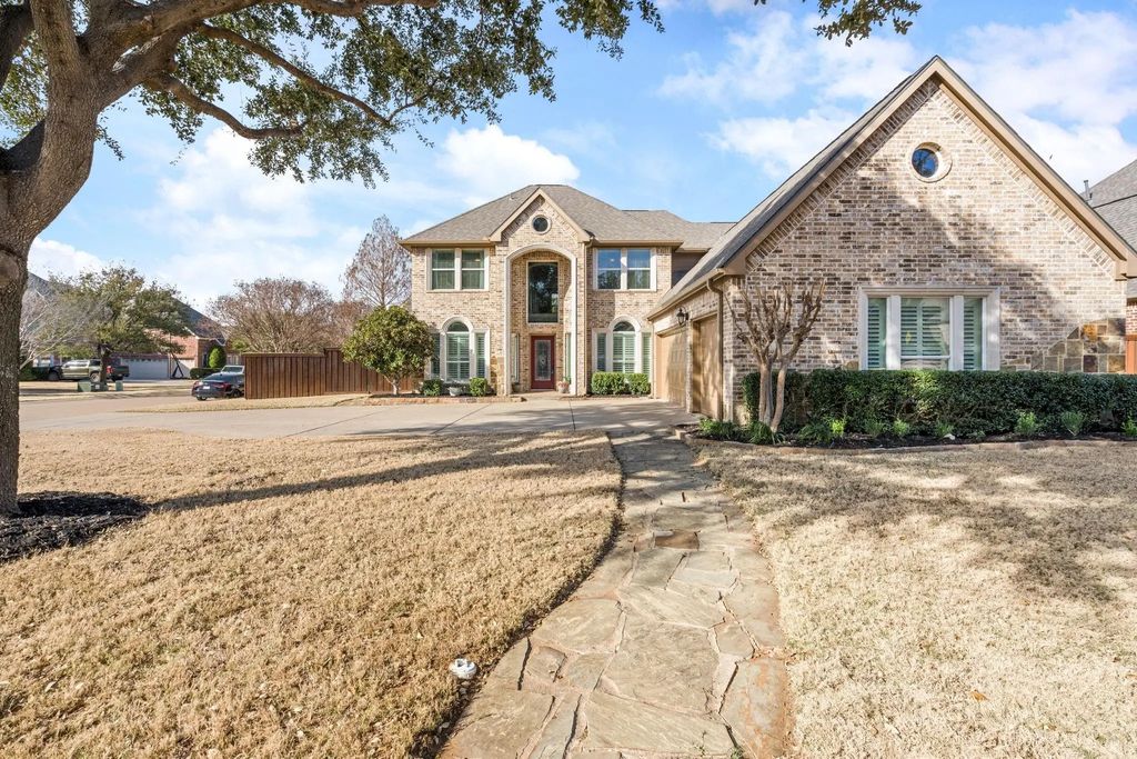 722 Live Oak Lane, Highland Village