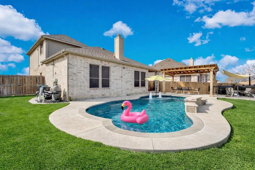 518 Clifton Court, Midlothian
