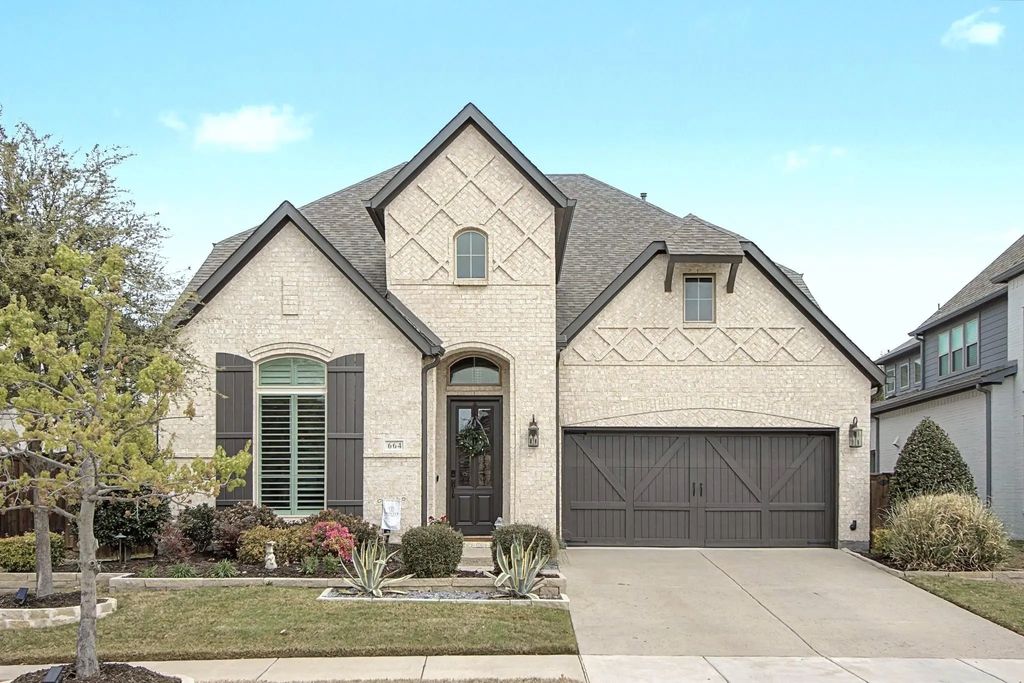 664 Bannerdale Boulevard, Frisco
