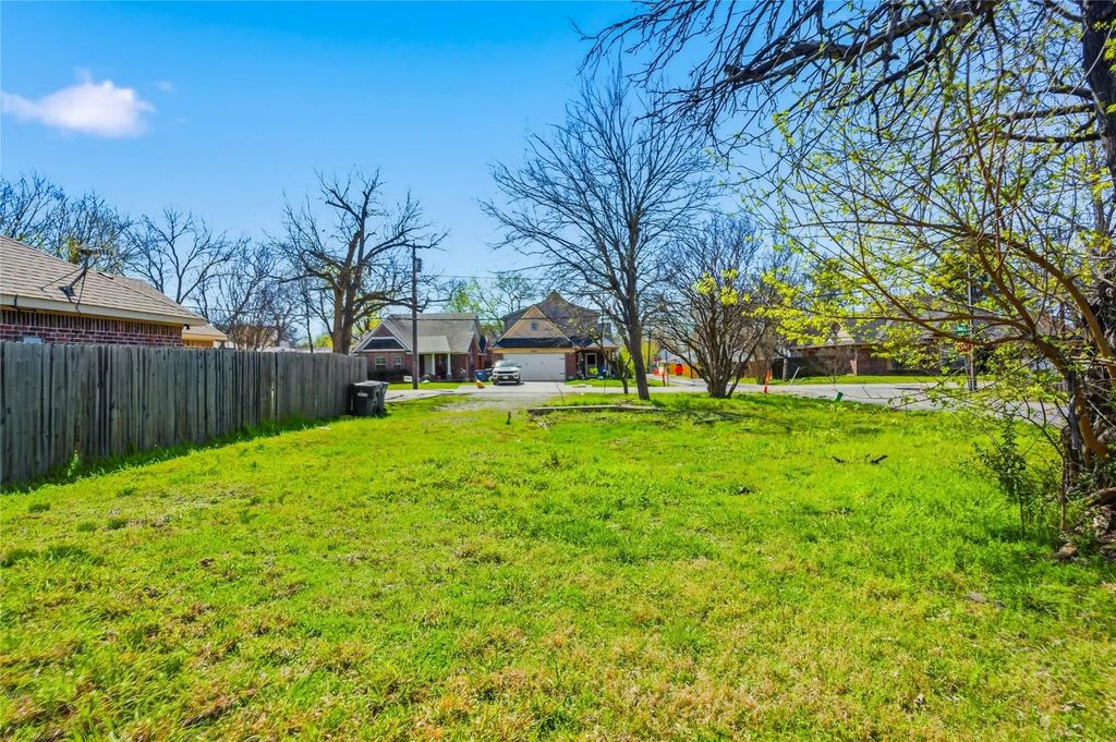 1008 Hall Street, McKinney