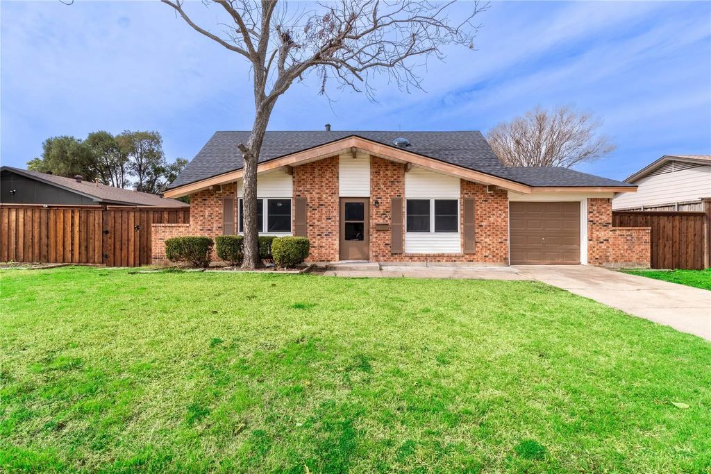 221 S Bernice Drive, Garland