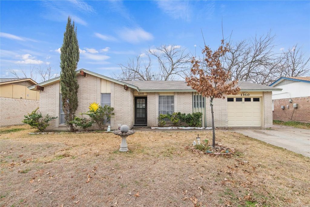 1310 Greencove Drive, Garland