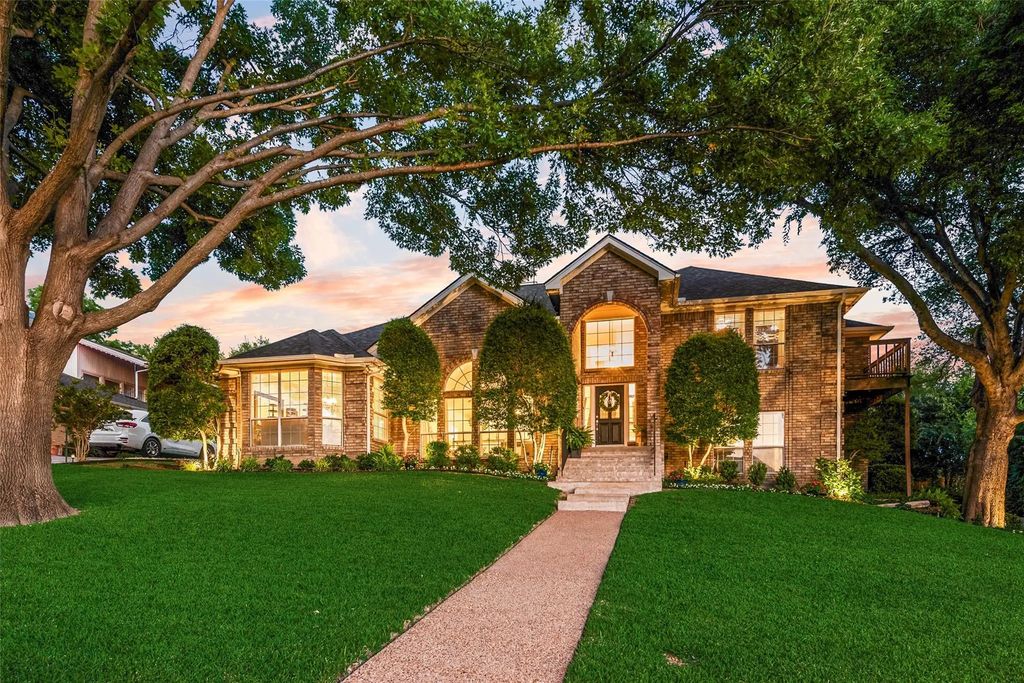 7709 Westwind Drive, Fort Worth