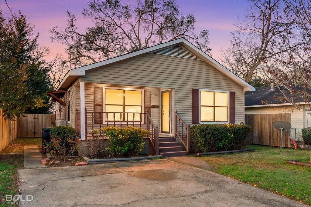 3035 Dallas Street, Shreveport