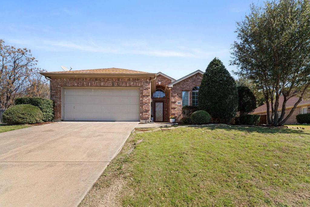 6915 Chapelridge Drive, Dallas