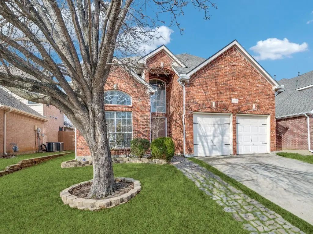 5816 Vista Park Lane, Sachse