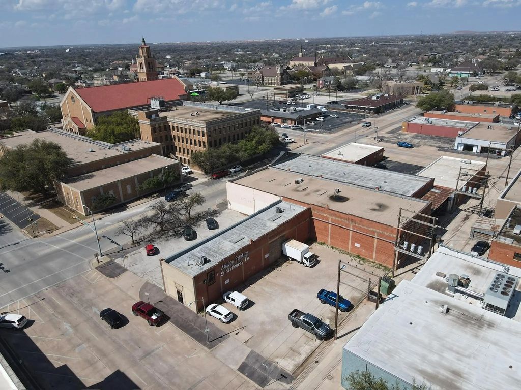 1274 N 2nd Street, Abilene